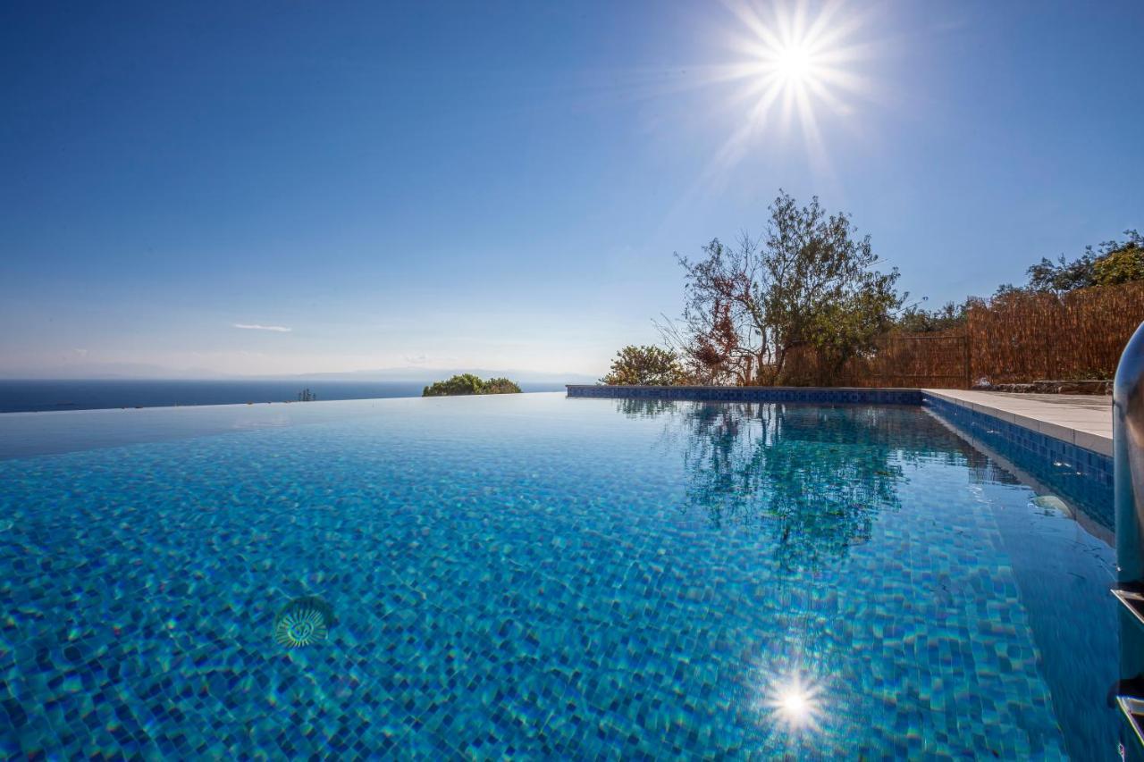 Olea Skopelos Villas With Swimming Pools & Sea View Panormos  Ngoại thất bức ảnh